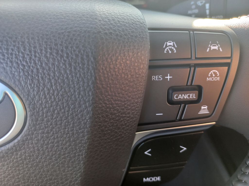 toyota-camry-prestige-2-5-hev - 9