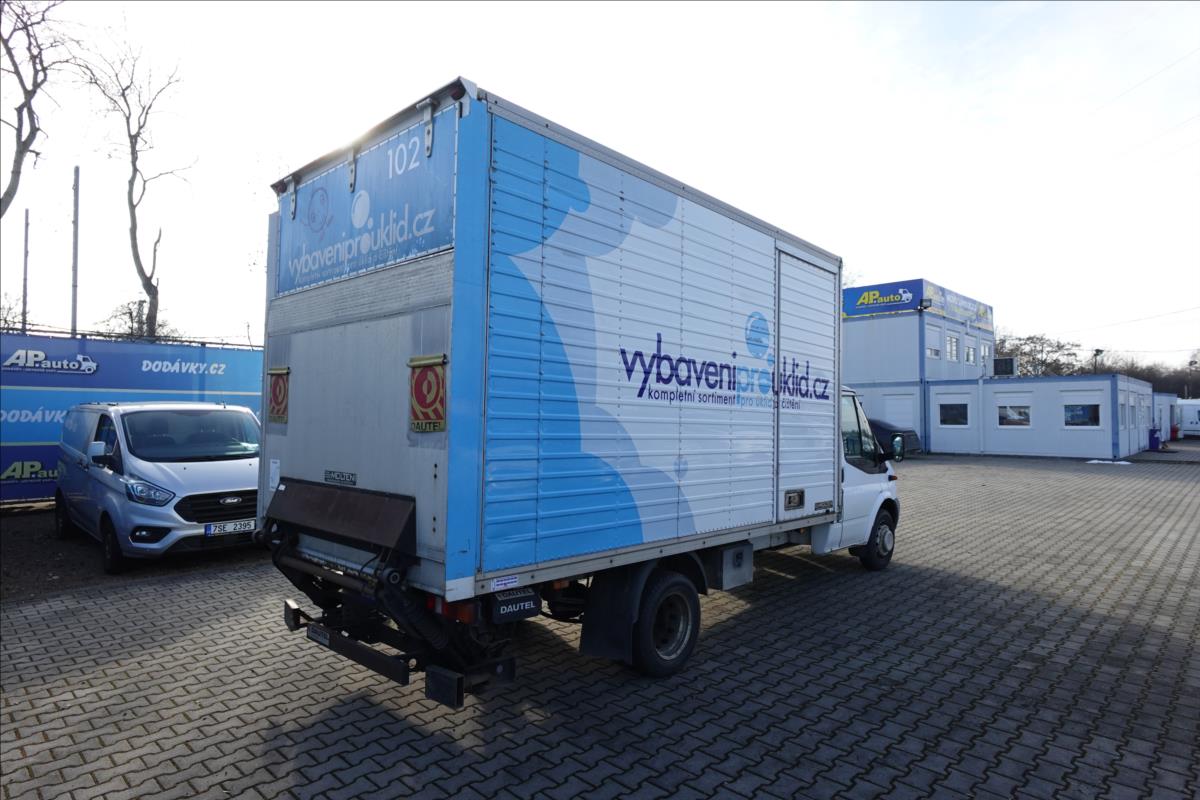 ford-transit-2-4-tdci-skrin-celo - 7