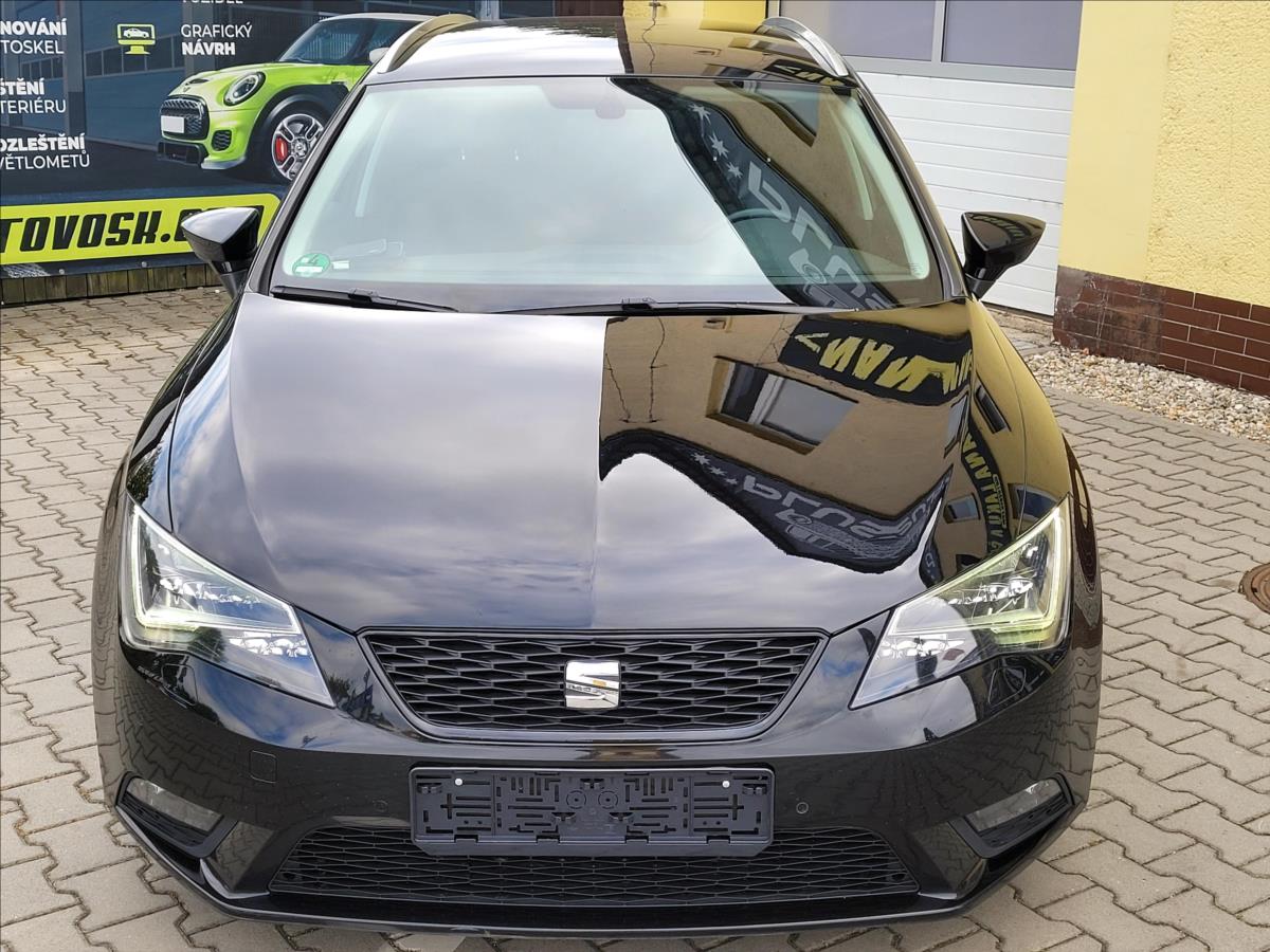 seat-leon-2-0-tdi-style-serv-knizka - 1