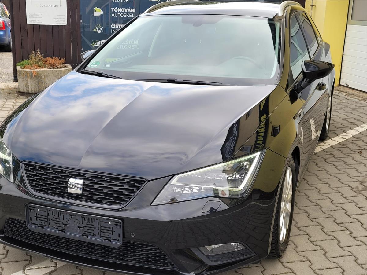 seat-leon-2-0-tdi-style-serv-knizka - 2