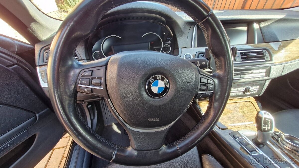 bmw-rada-5-d-xdr-touring-r-v-2014 - 9