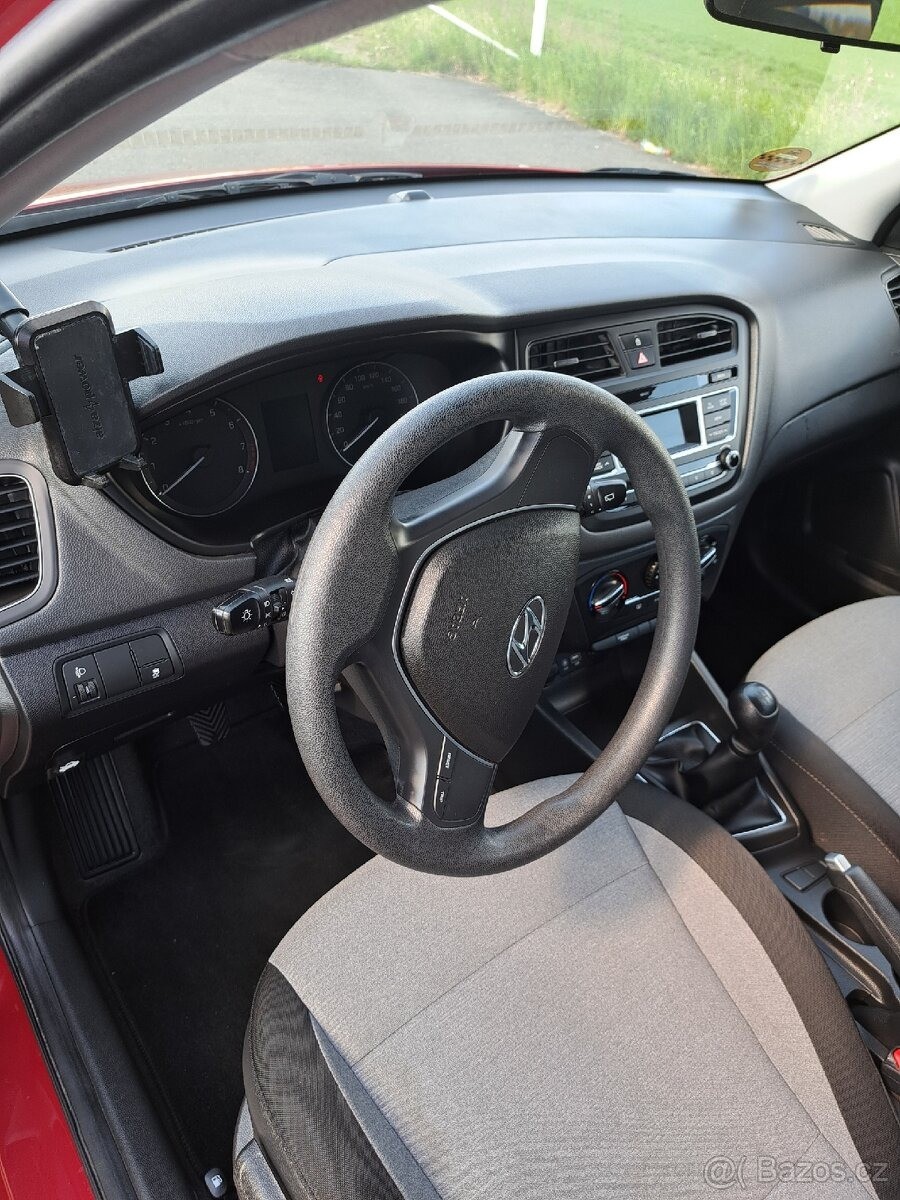hyundai-i20-1-2-2016-63-800-km-po-stk - 4