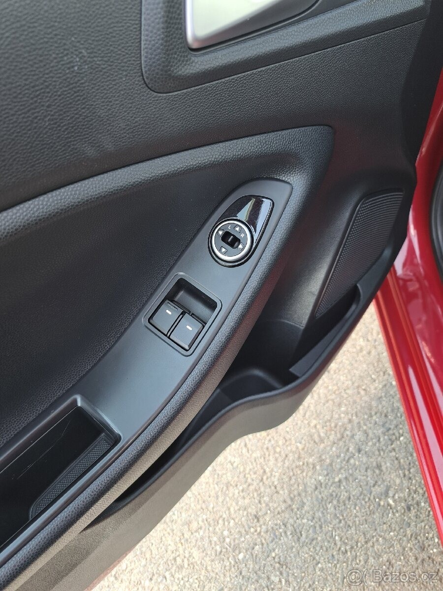 hyundai-i20-1-2-2016-63-800-km-po-stk - 6