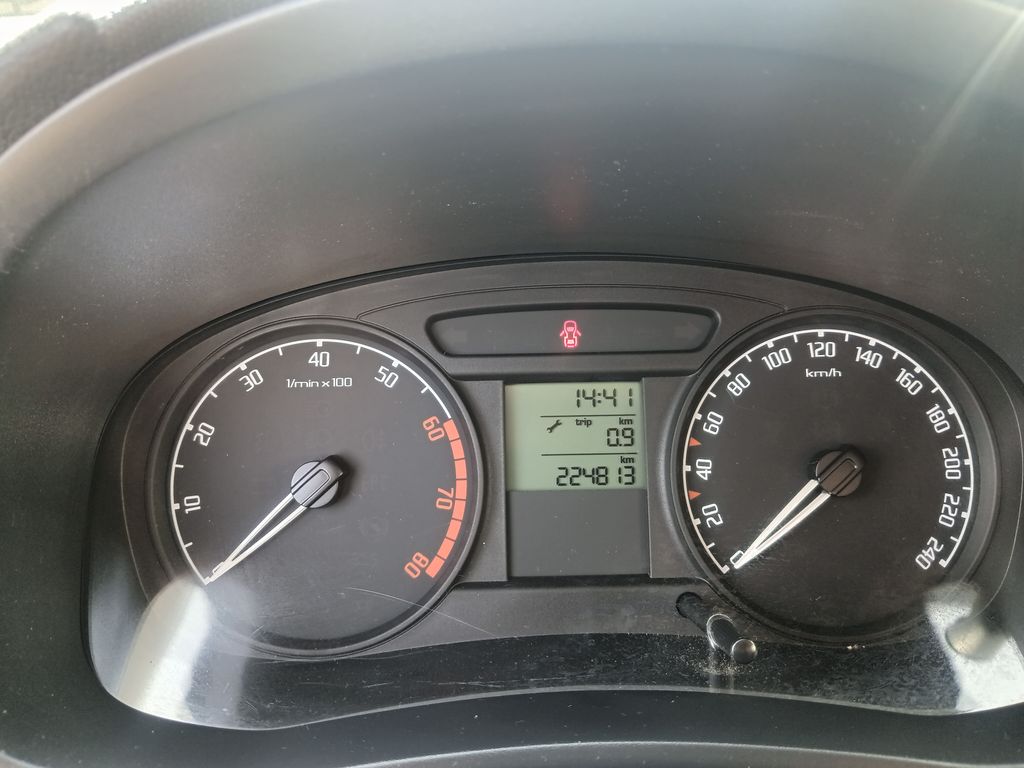 skoda-fabia-1-4-16v-cool - 9