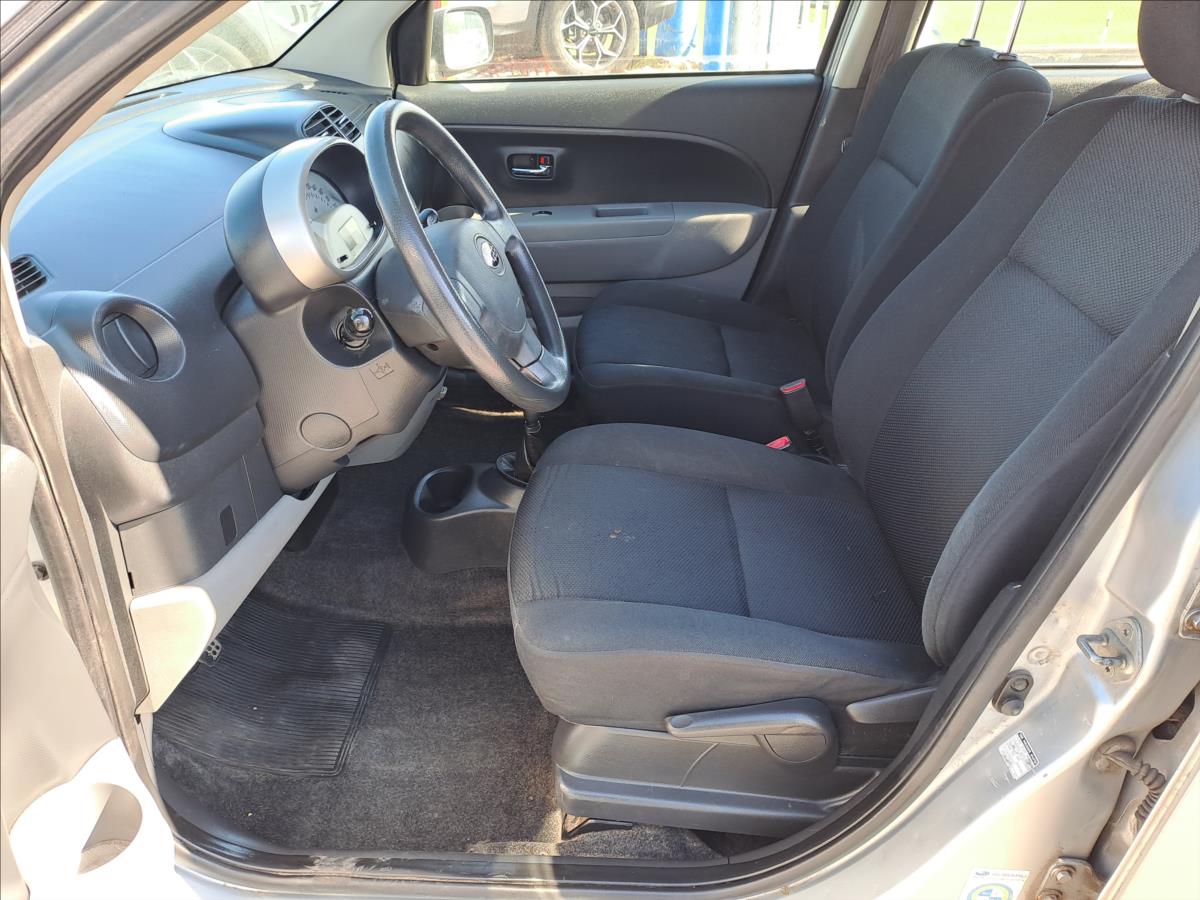 subaru-justy-1-0-i-klima - 4