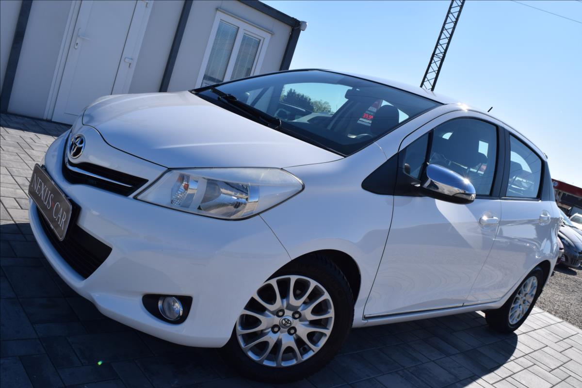 Toyota Yaris 1,0 VVT-i 51KW KAMERA NAVI ALU