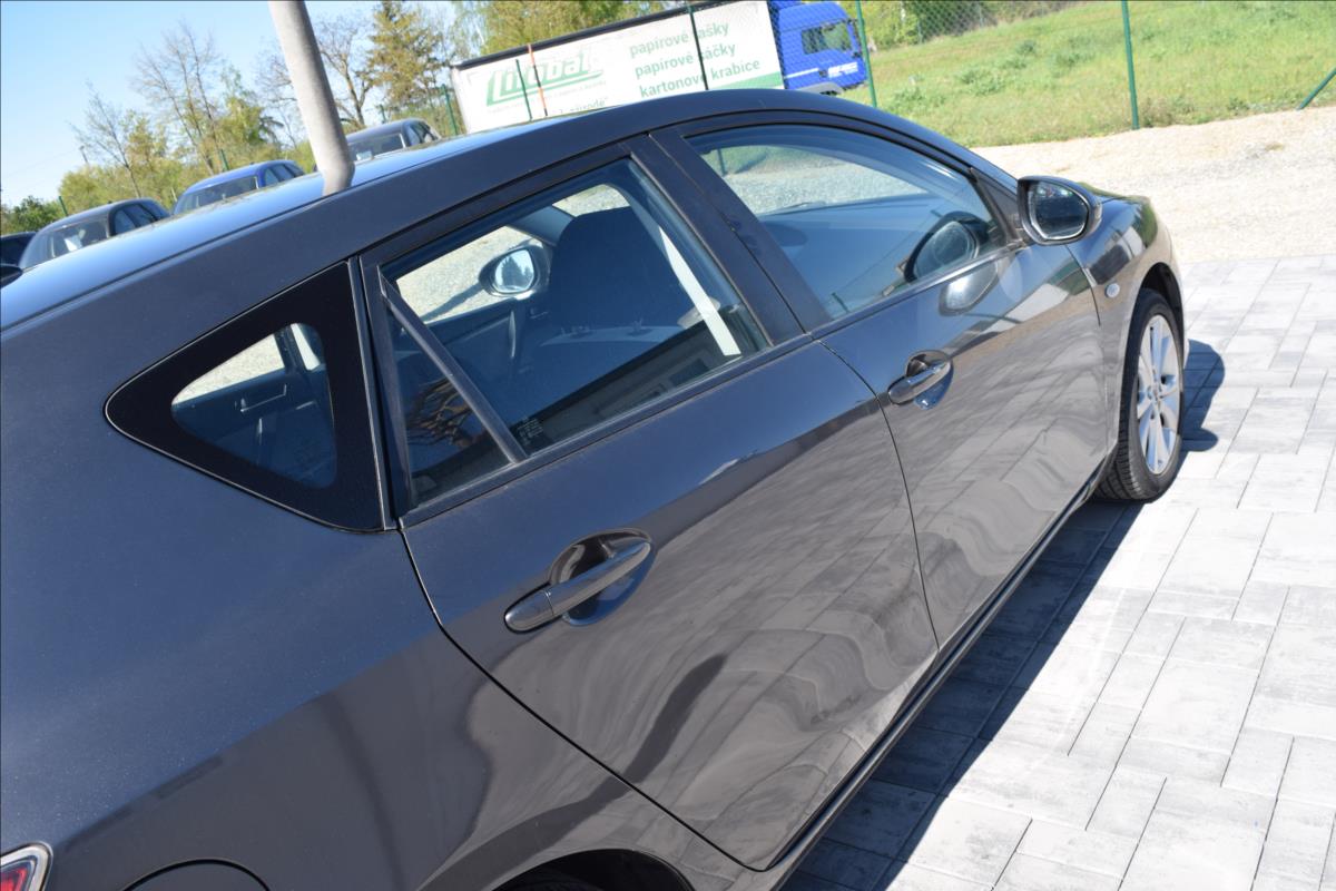 mazda-3-1-6-i-77kw-vyhrev-alu-2xkola - 9
