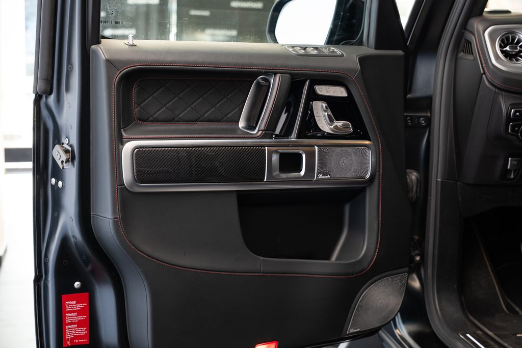 mercedes-benz-tridy-g-360-led-burmester - 5