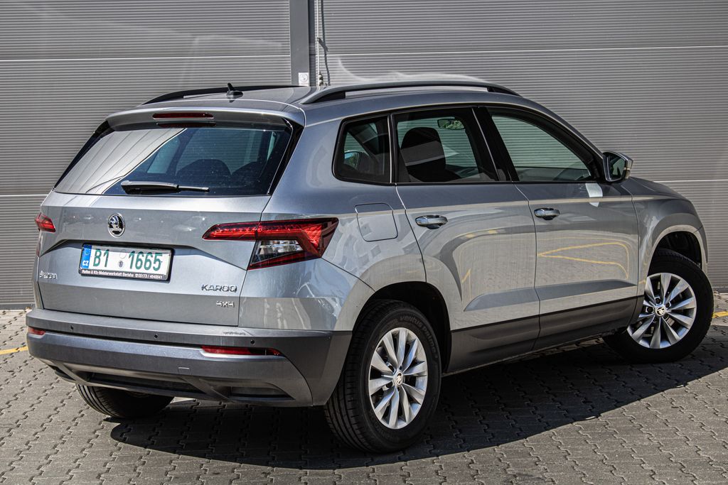 skoda-karoq-zaruka - 5