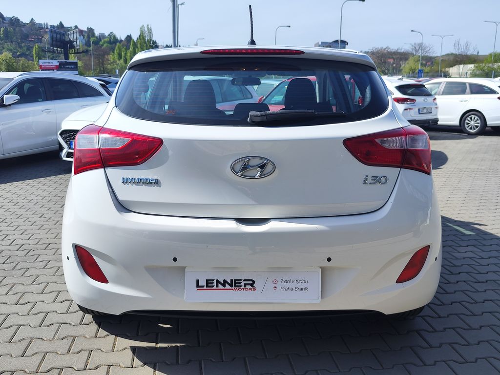 hyundai-i30-1-4i-73kw - 5