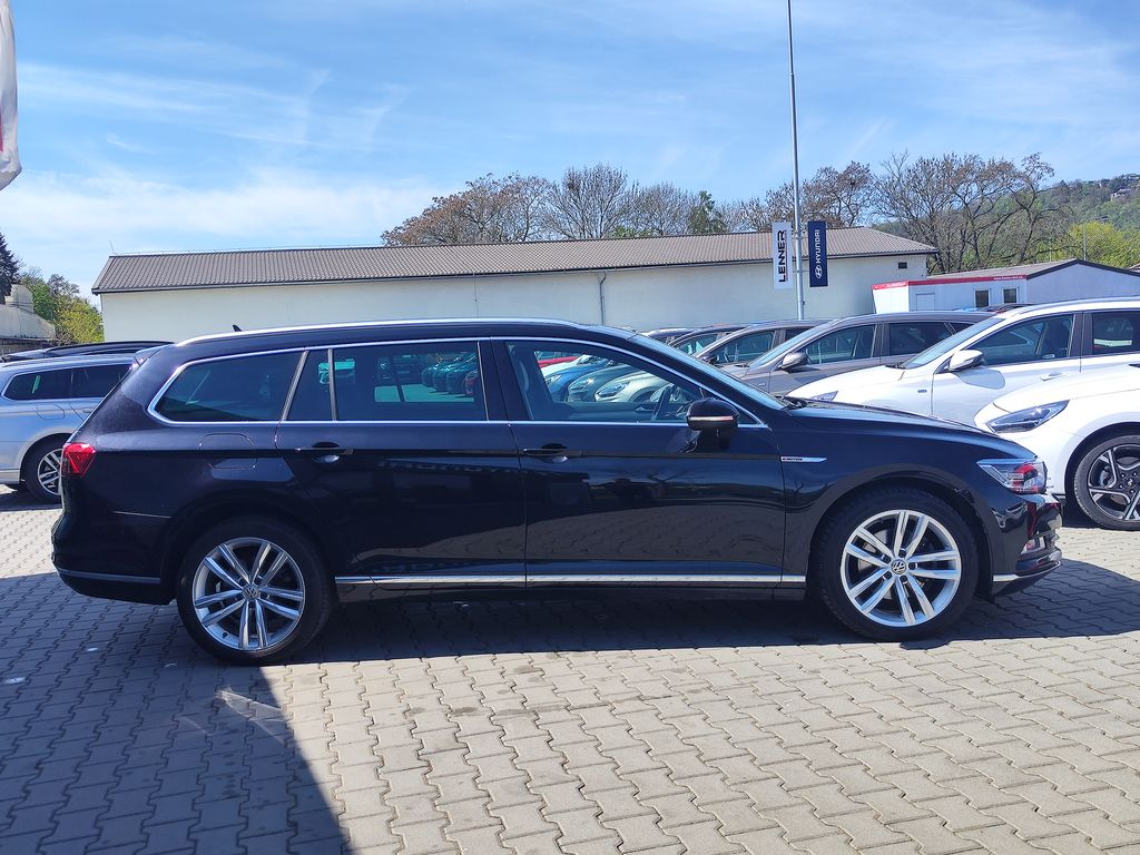 volkswagen-passat-2-0-tdi-140kw-highline-dsg-4x4 - 3