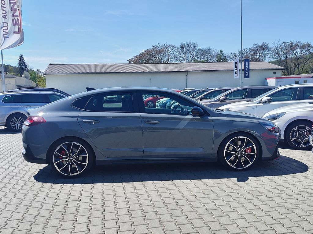 hyundai-i30-2-0-t-gdi-202kw-n-performance - 3