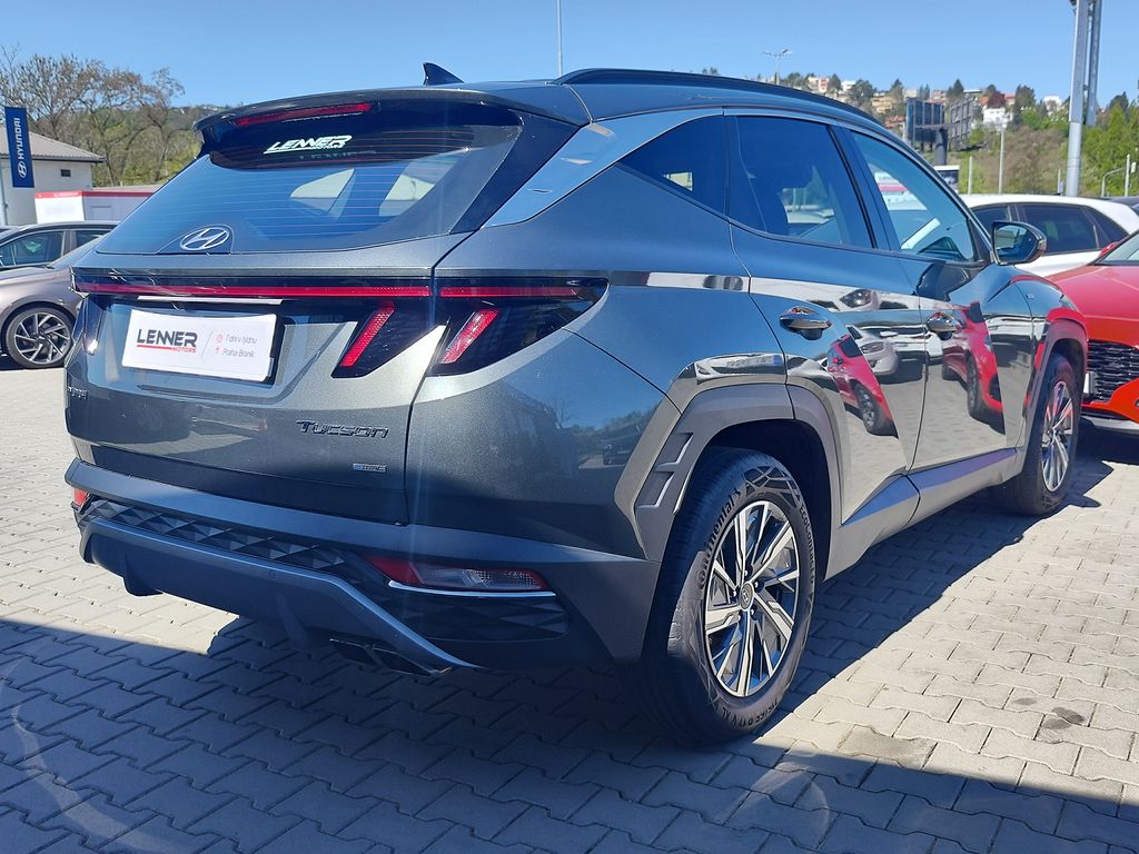 hyundai-tucson-1-6-crdi-100kw-smart-navi-dct - 4