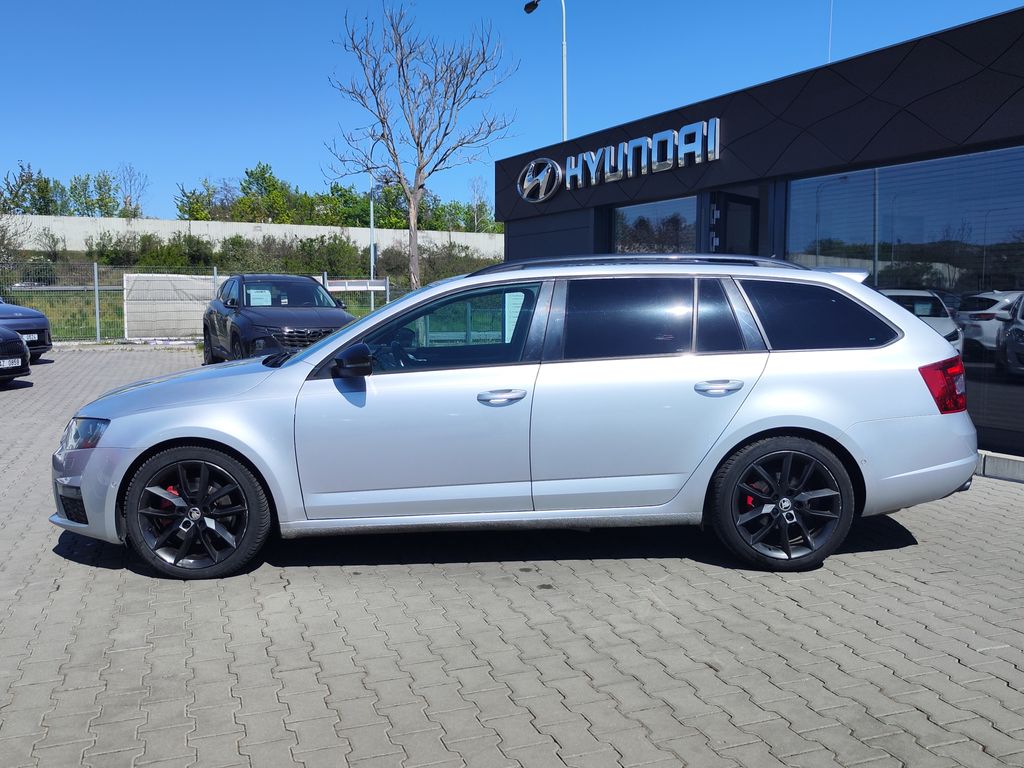 skoda-octavia-2-0-tdi-135kw-rs-dsg-cr - 7