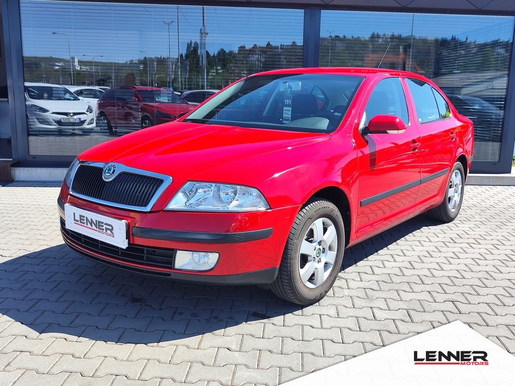 Škoda Octavia 1.6i/75kW Elegance