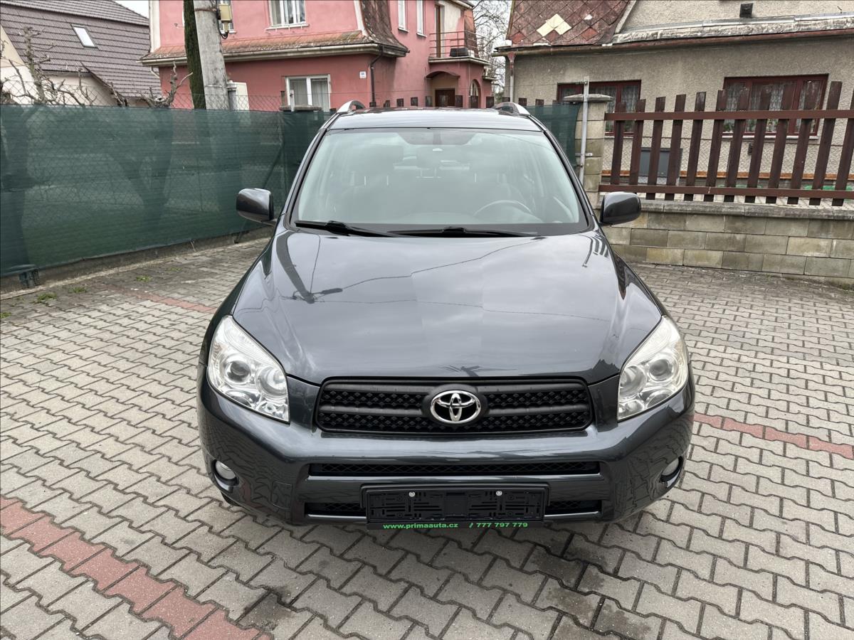toyota-rav4-2-2-d-4d-bez-koroze-po-servise - 9