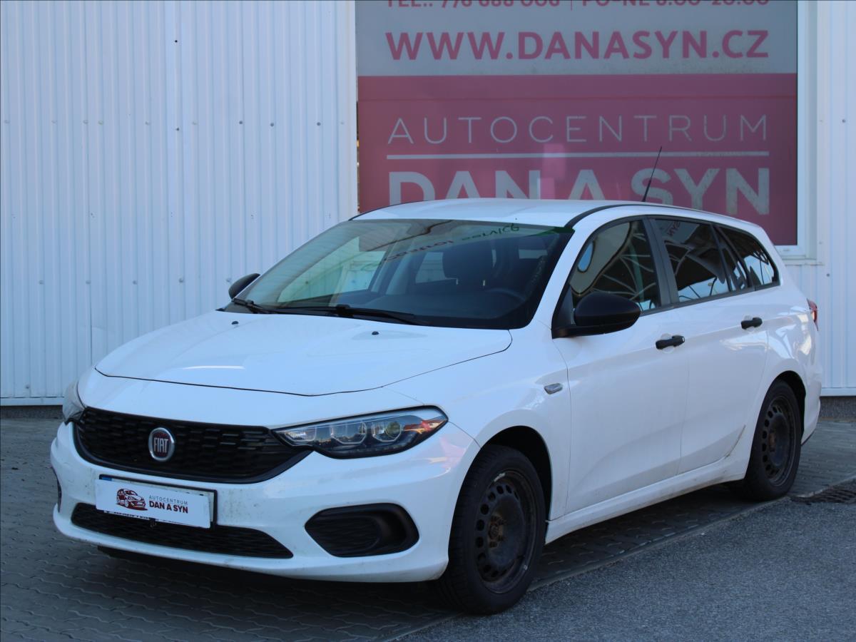 Fiat Tipo 1,4 i pouze 77 700 KM!
