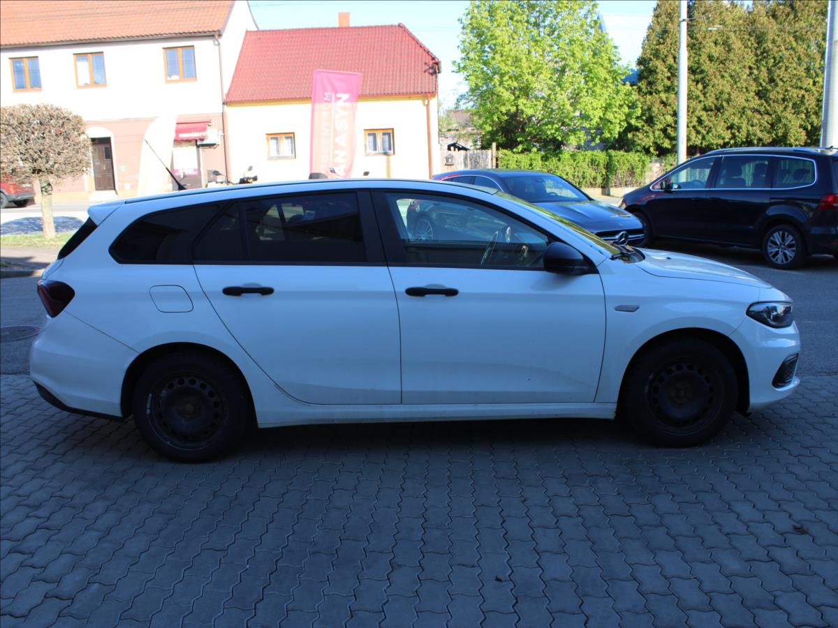 fiat-tipo-1-4-i-pouze-77-700-km - 2