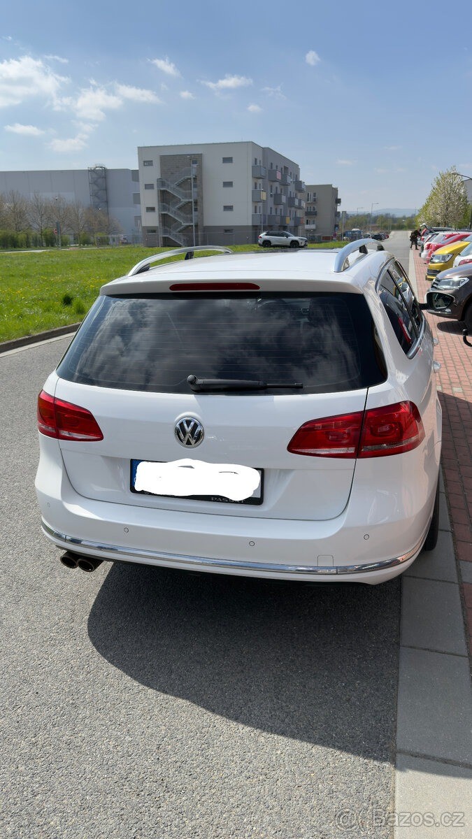 volkswagen-passat-2-0-variant-b7 - 1