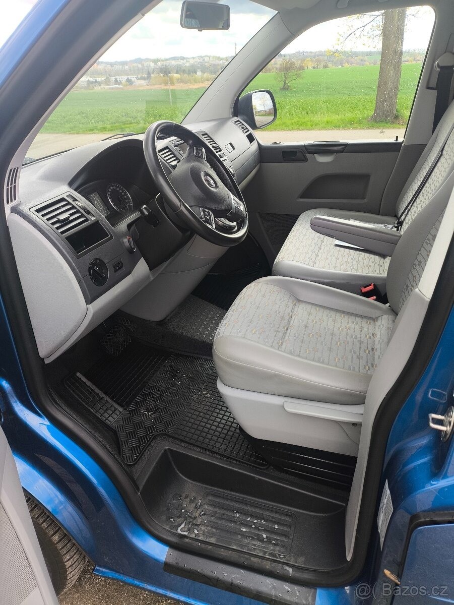 volkswagen-transporter-2-0-tdi-132kw-r-v-2011-dph - 6
