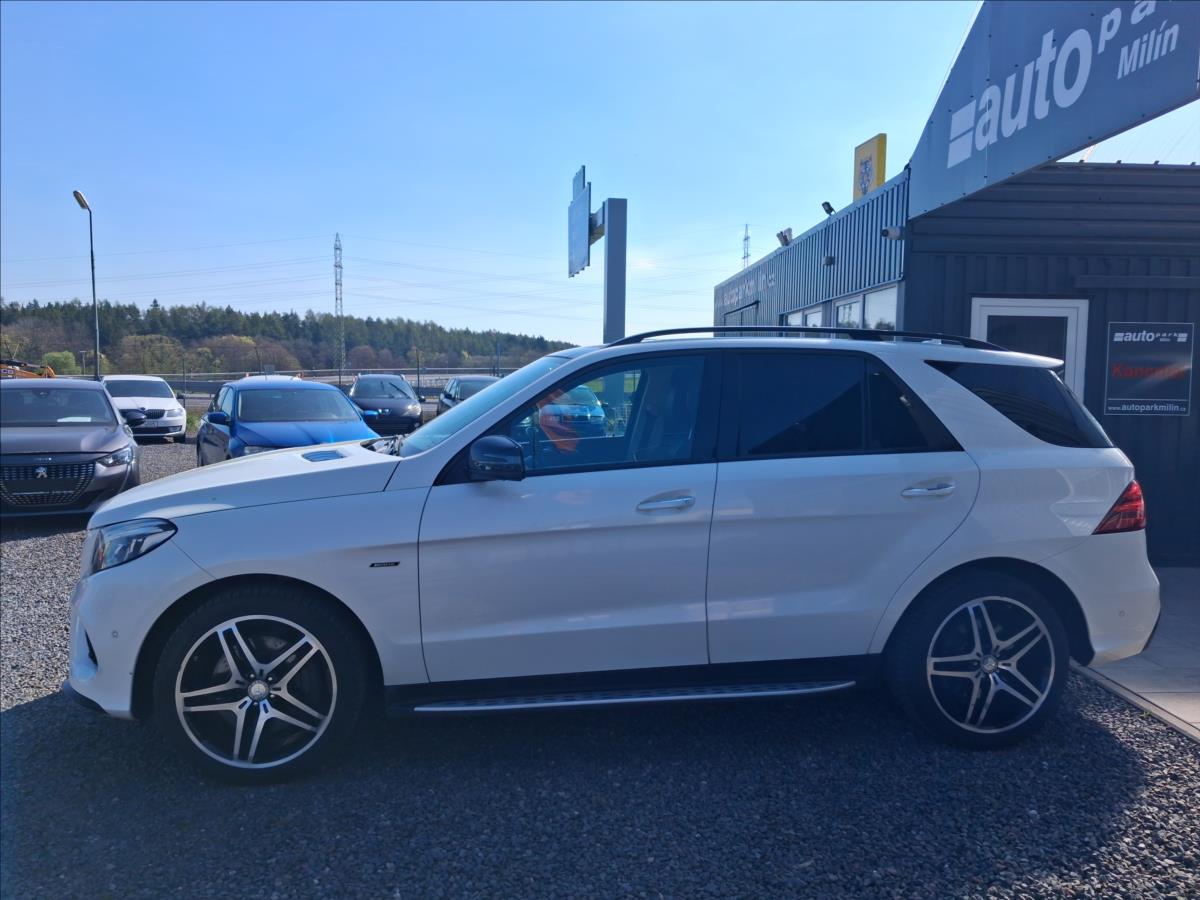 mercedes-benz-gle-3-0-450-amg-4m-cr-dph - 3