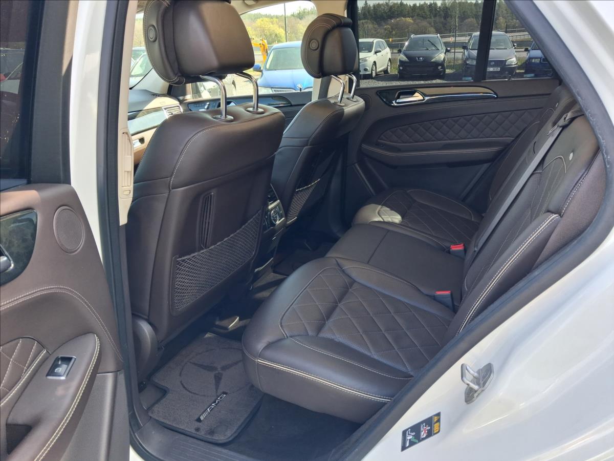 mercedes-benz-gle-3-0-450-amg-4m-cr-dph - 8