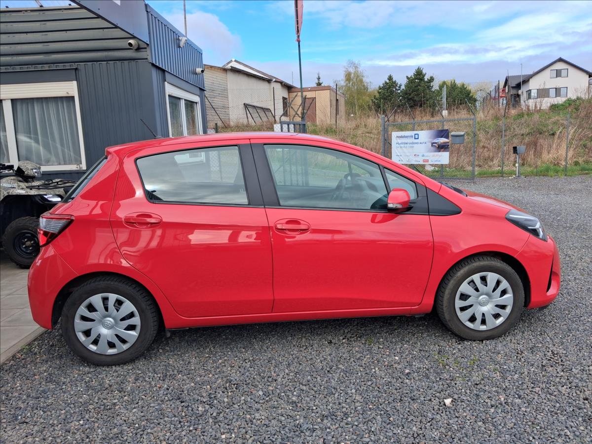toyota-yaris-1-5-hybrid-cr - 7