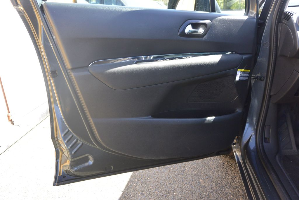 peugeot-5008-1-6hdi-7mist-panorama - 8