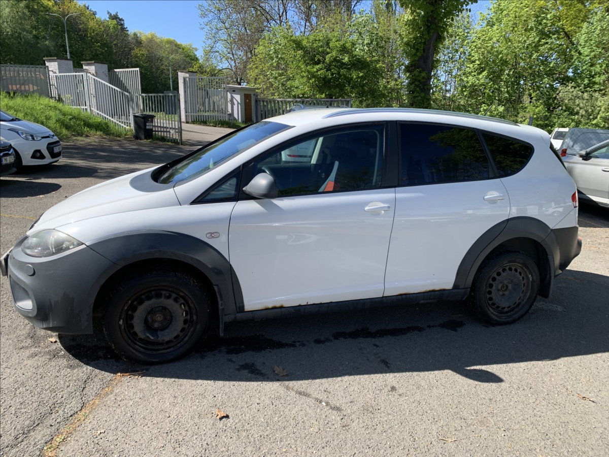 seat-altea-2-0-tdi-4x4 - 7