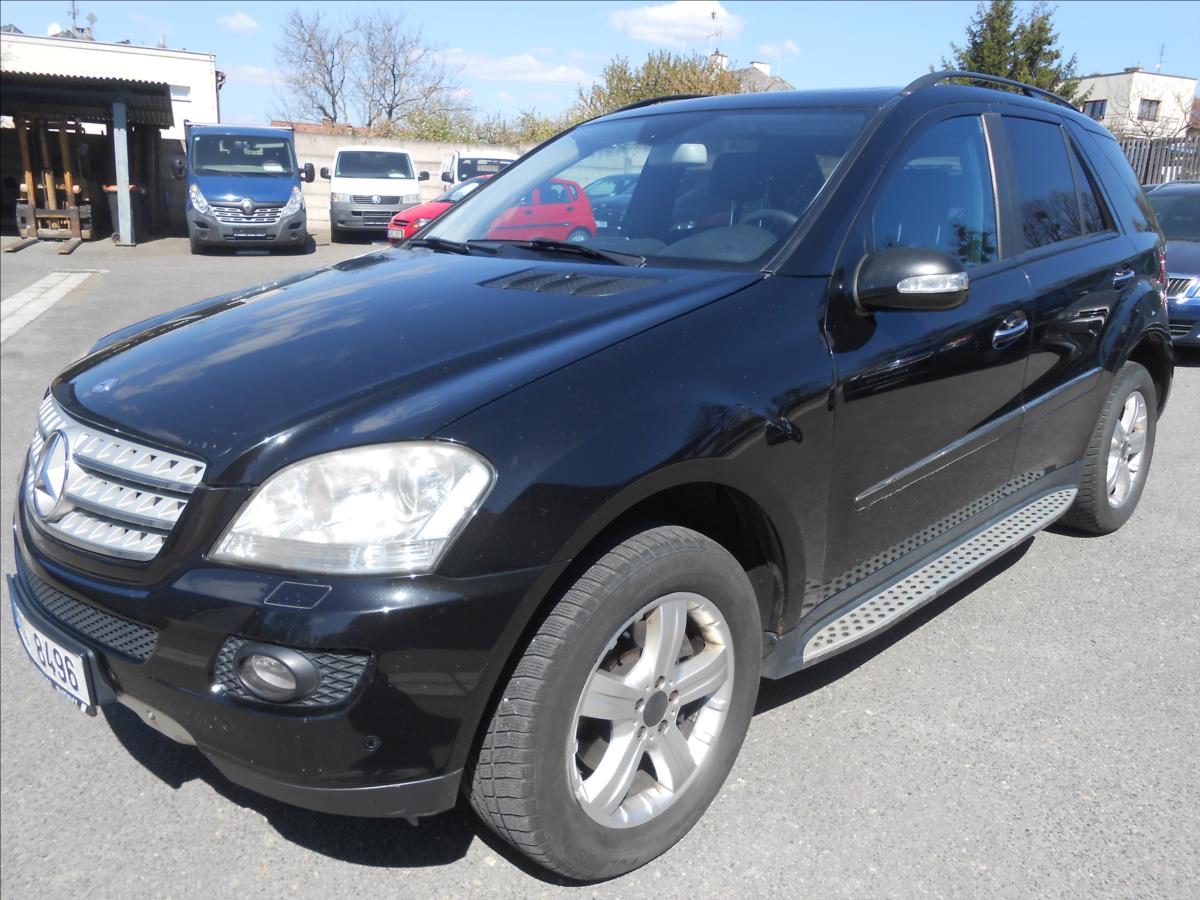 Mercedes-Benz Třídy M 3,0 ML 320 CDi 4 Matic