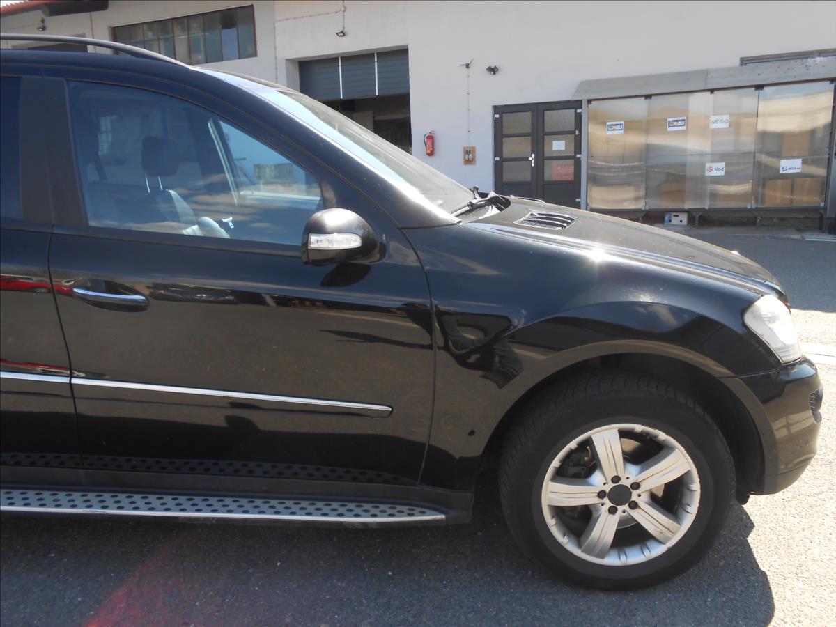 mercedes-benz-tridy-m-3-0-ml-320-cdi-4-matic - 3