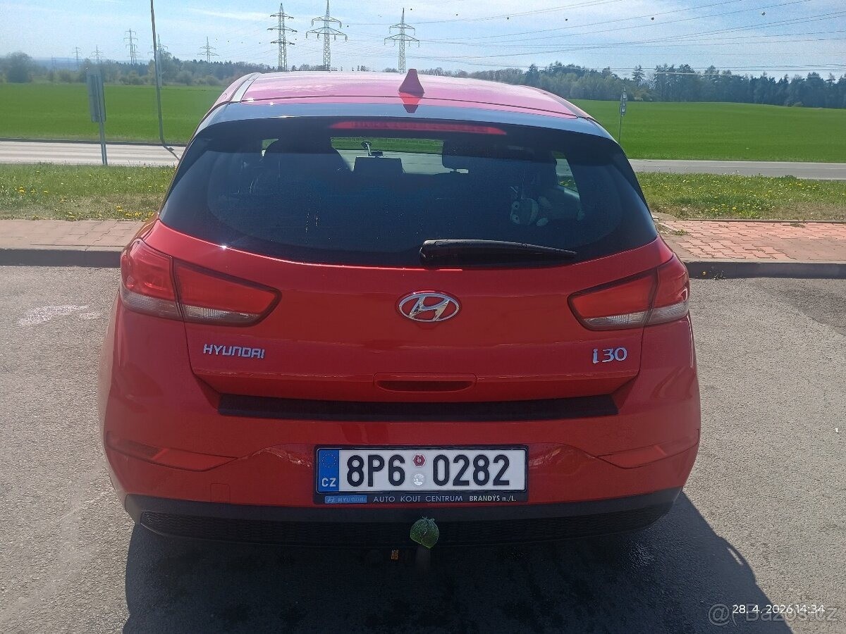 hyundai-i30-1-5-dpi-benzin-servisovano - 3