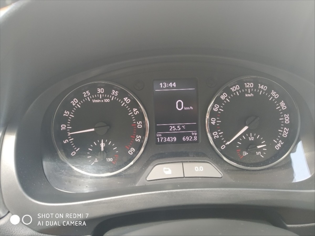 skoda-rapid-1-6-tdi-66kw - 2