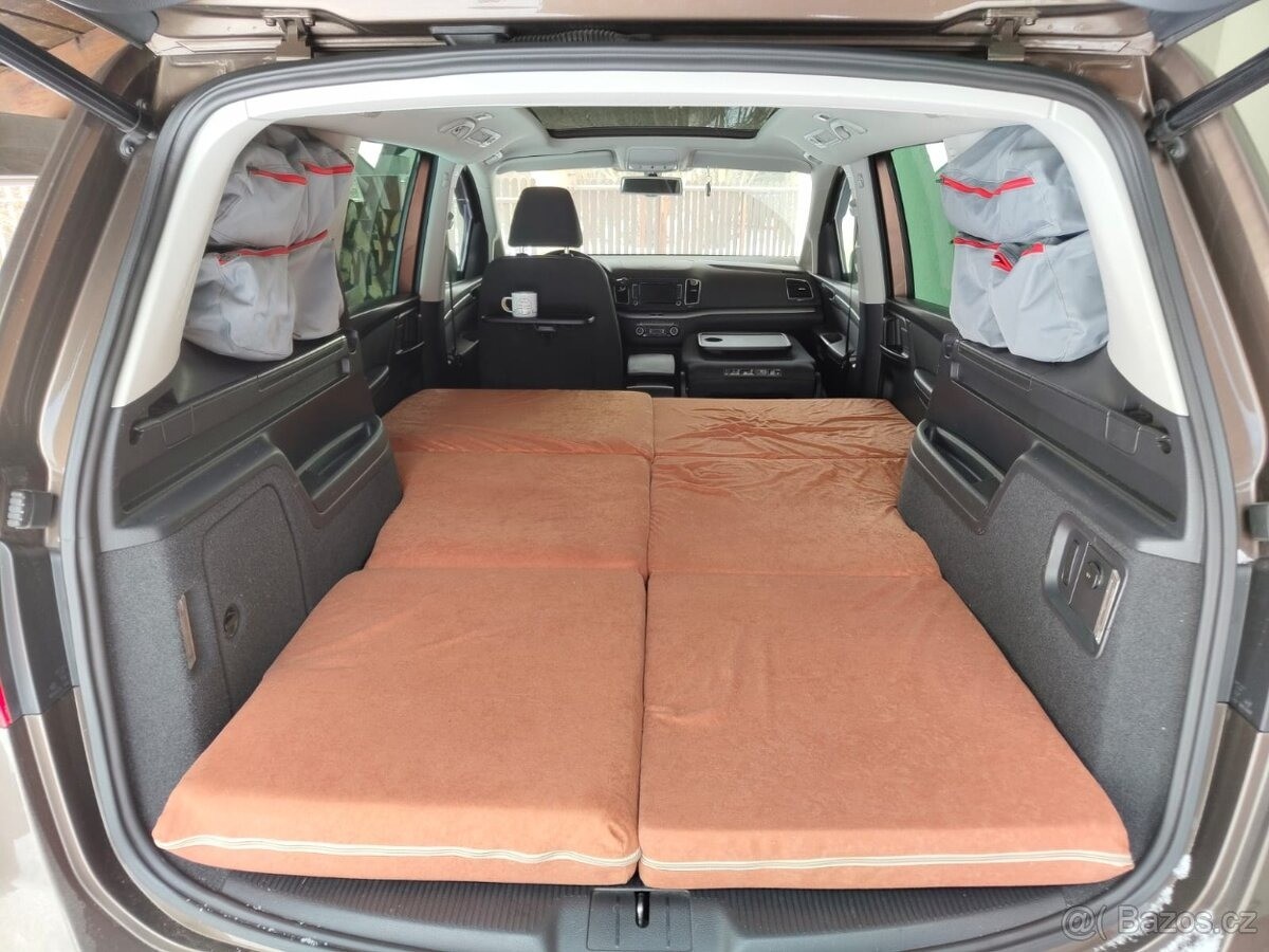 volkswagen-sharan-2-0-tdi - 3