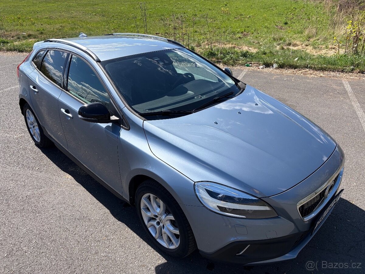 volvo-v40-2-0-d3-110kw-at-nez-top - 6
