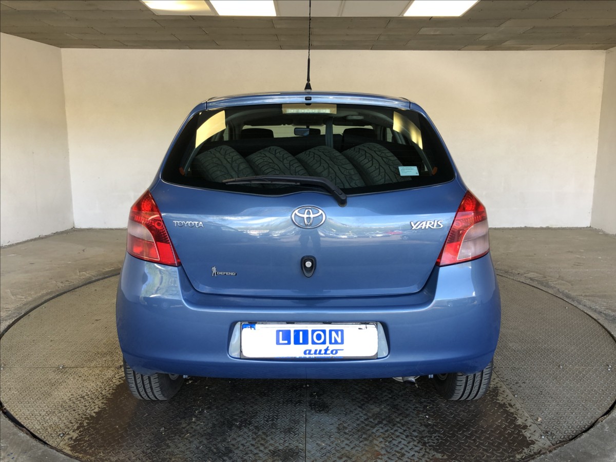 toyota-yaris-1-3-vvt-i - 5