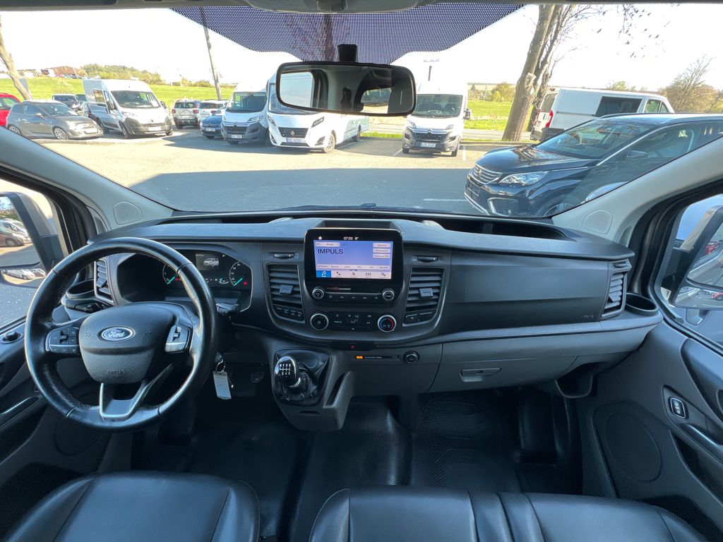 ford-transit-custom-2-0-tdci-131k-servis-zaruka - 2