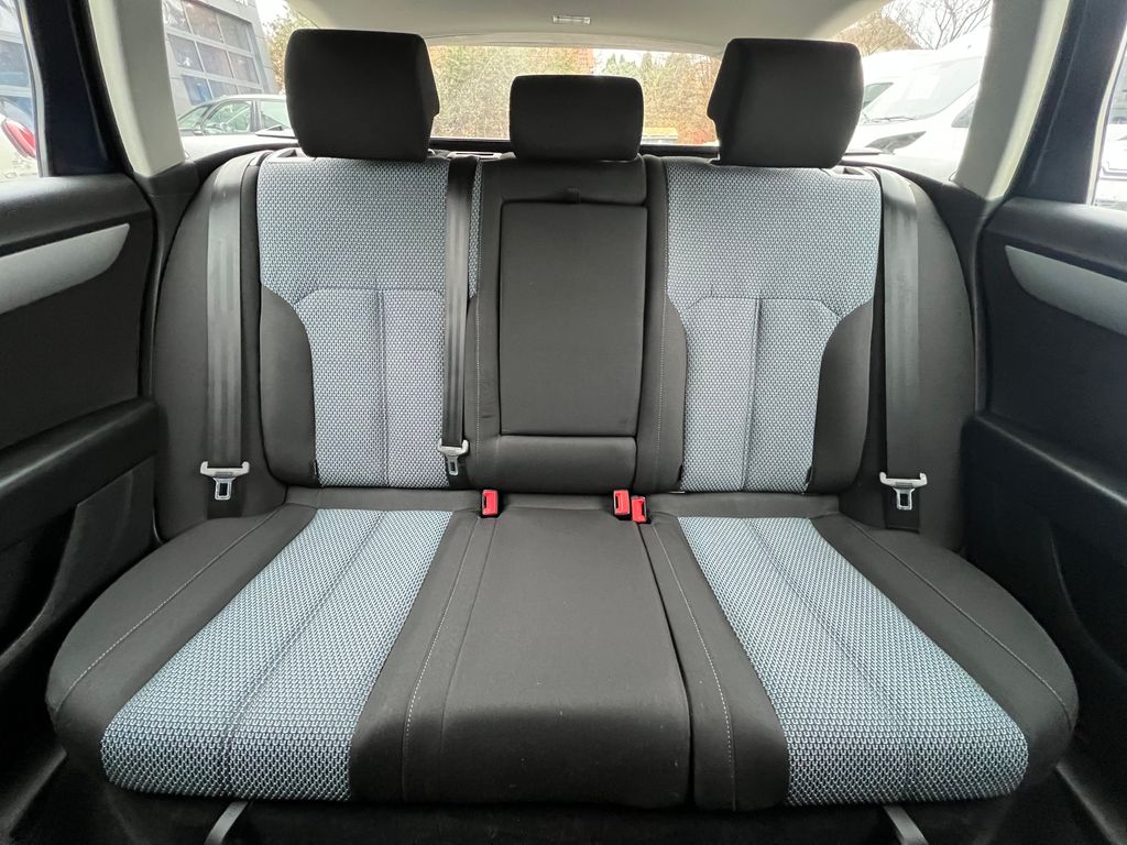 volkswagen-passat-1-6-tdi-77kw-zaruka-servis - 8