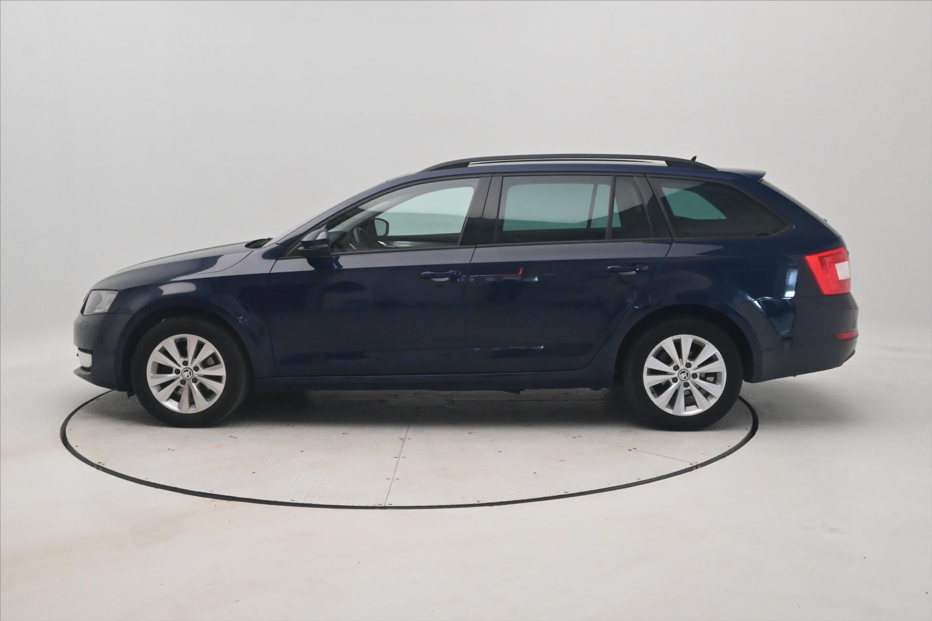 skoda-octavia-2-0-tdi-110-kw-ambition-zaruka-az-5-let - 7