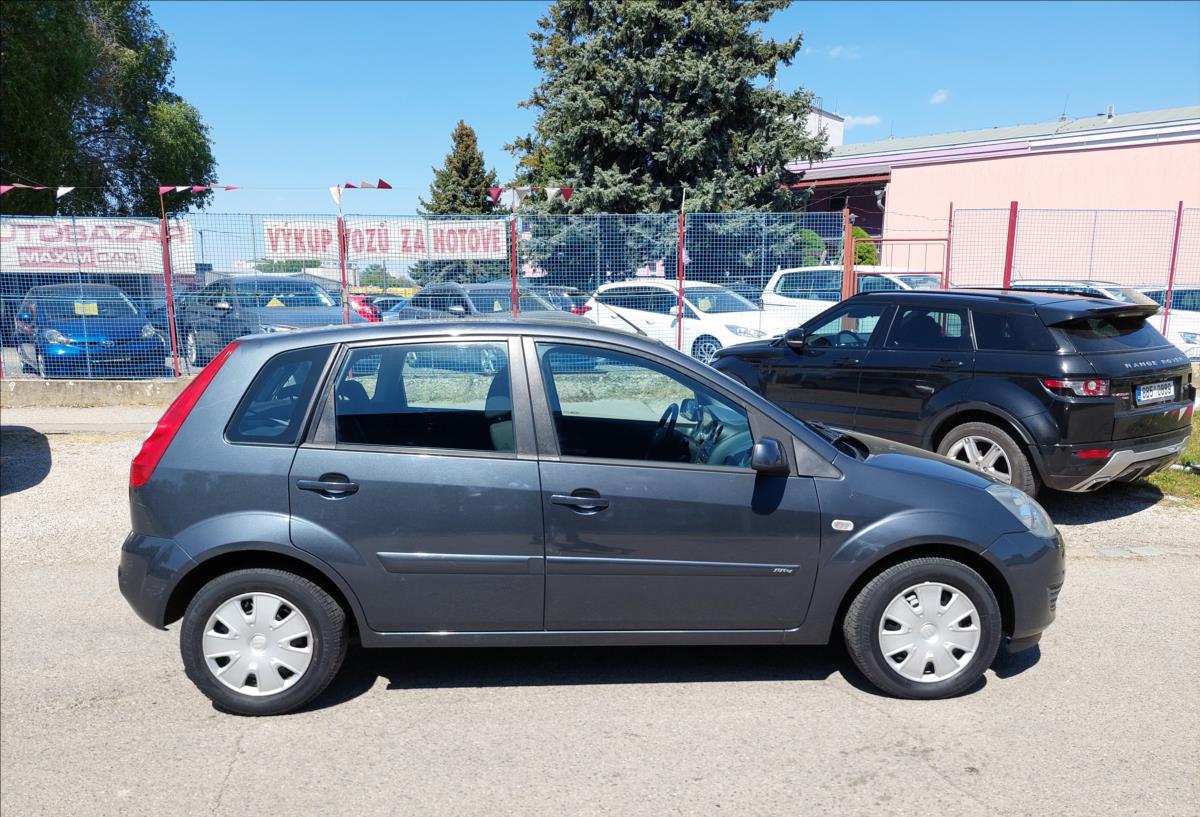 ford-fiesta-1-2-5i - 4