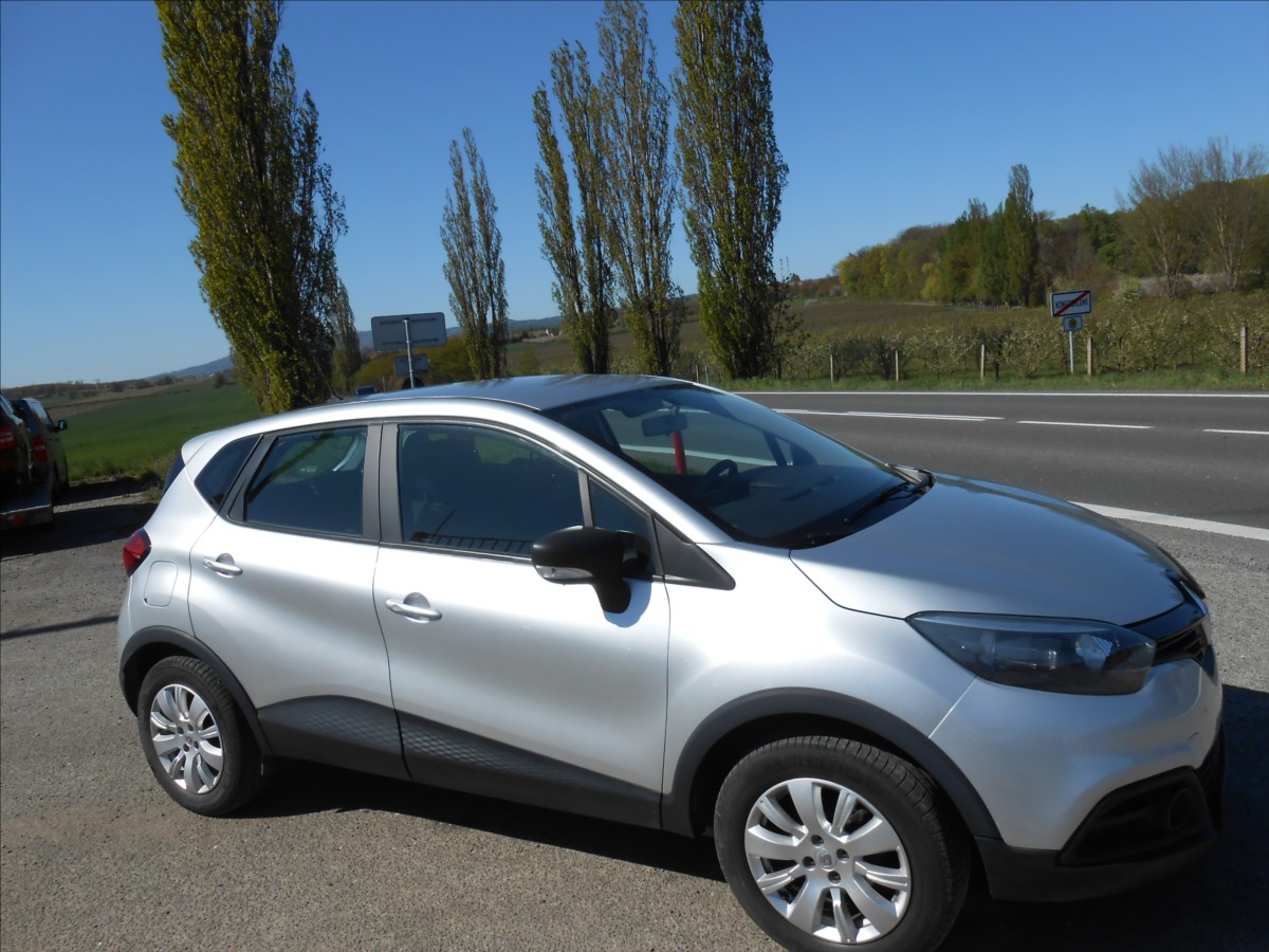 renault-captur-0-9-tce-66-kw-historie - 4