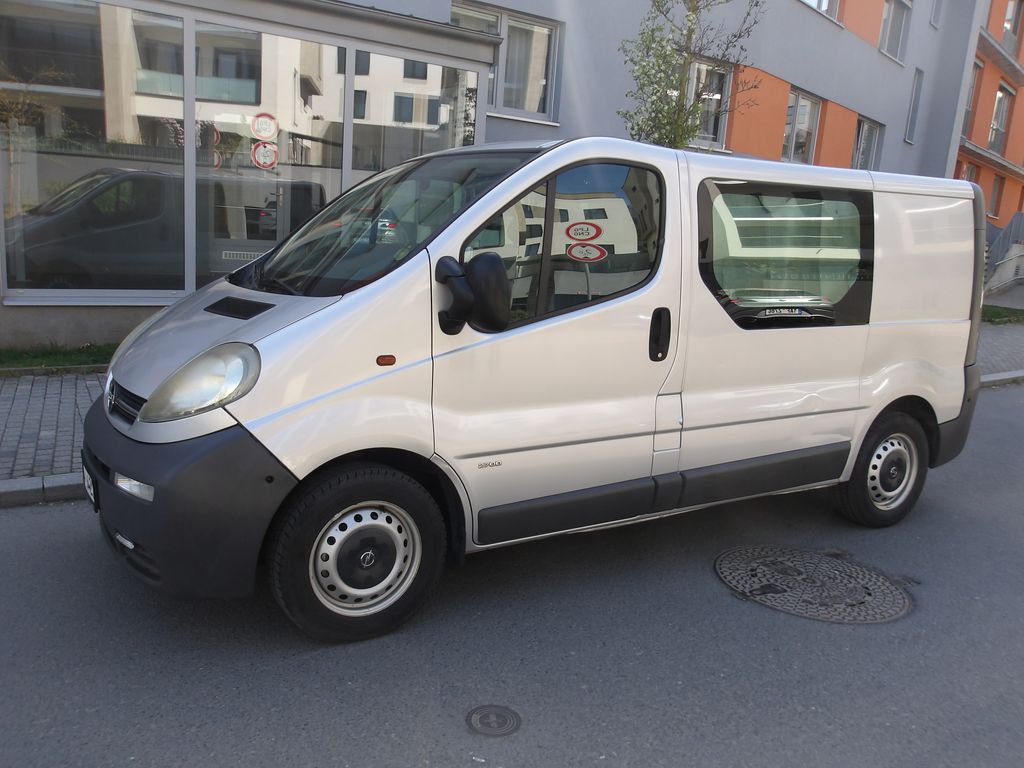 opel-vivaro-1-9dti-vyborny-stav - 1