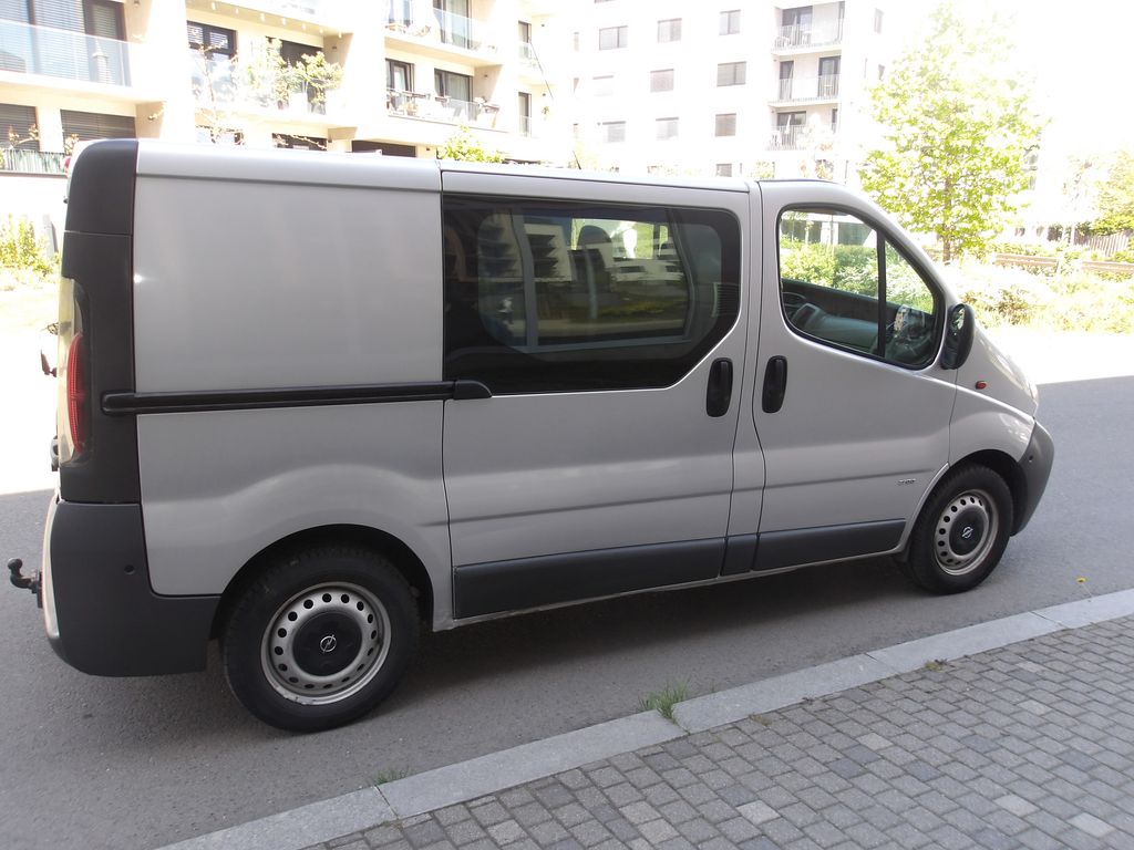 renault-trafic-1-9dci-pekny-klima-tazne - 7