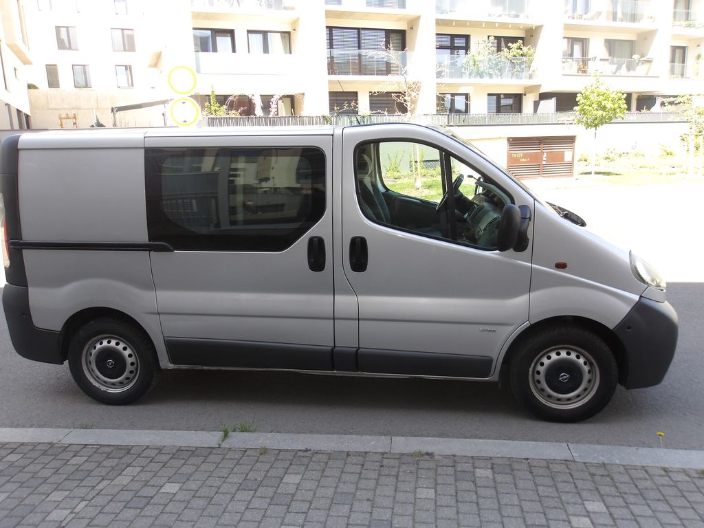 renault-trafic-1-9dci-pekny-klima-tazne - 8