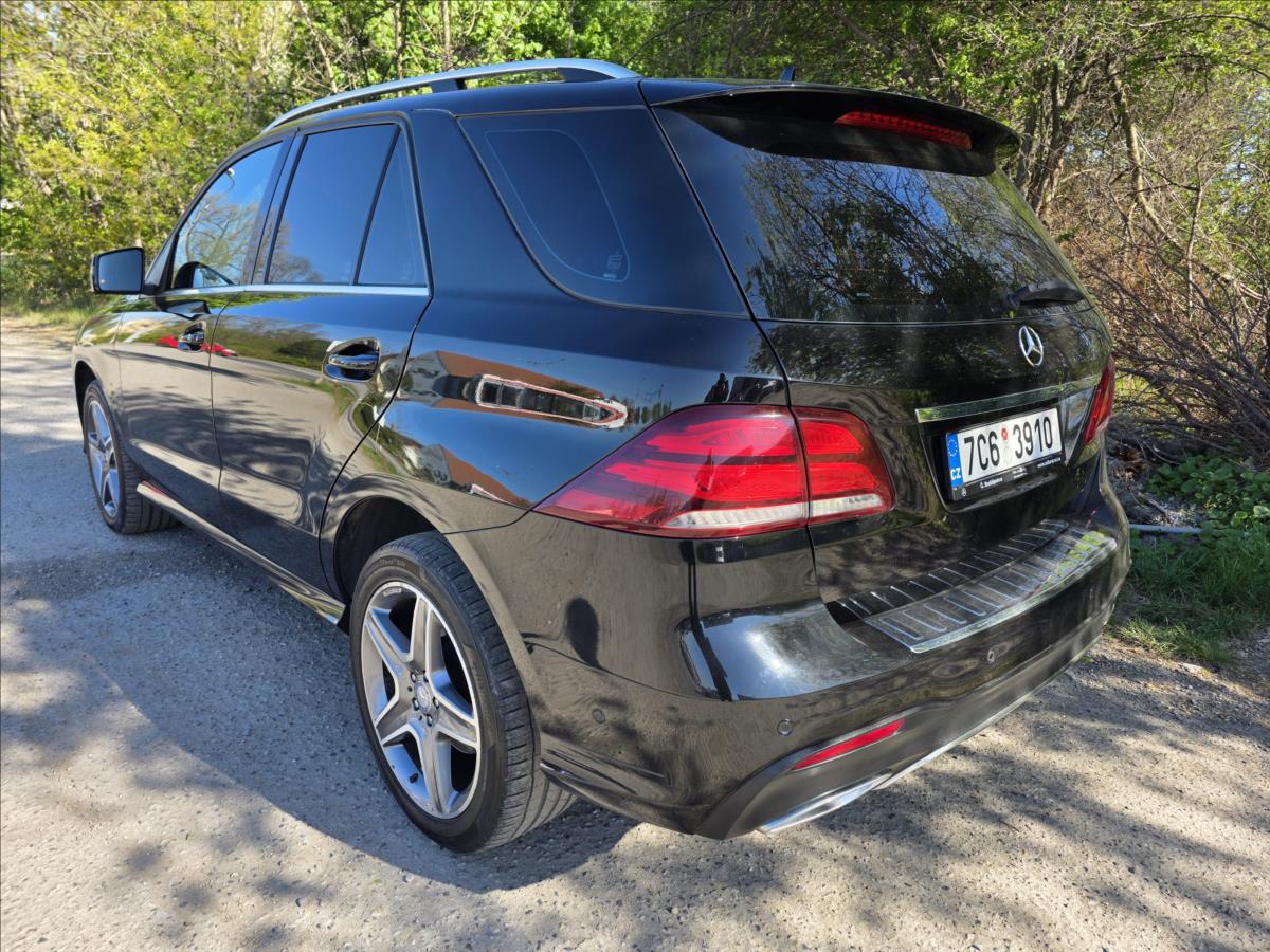 mercedes-benz-gle-2-1-250d-4-matic-1-majitel-250d-4-matic-1-majitel - 3