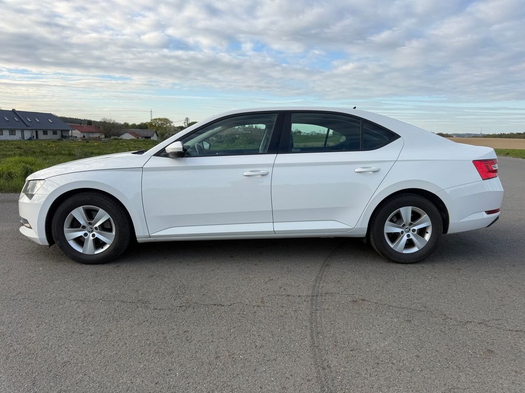 skoda-superb-2-0-tdi-110-kw - 1