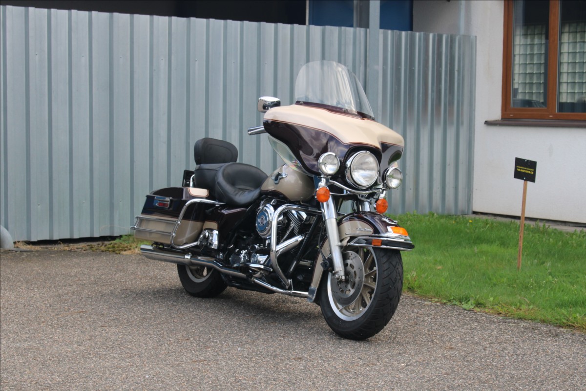 Harley-Davidson 1,3   FLHTCUI Electra Glide 95th