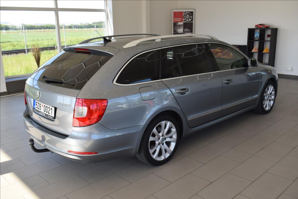 skoda-superb-2-0-tdi-webasto-tazne-servis - 5