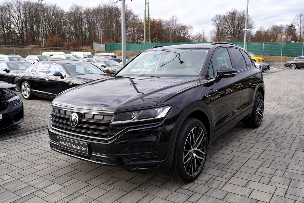 volkswagen-touareg-3-0-tdi-4m-230ps-led-kuze-at - 1