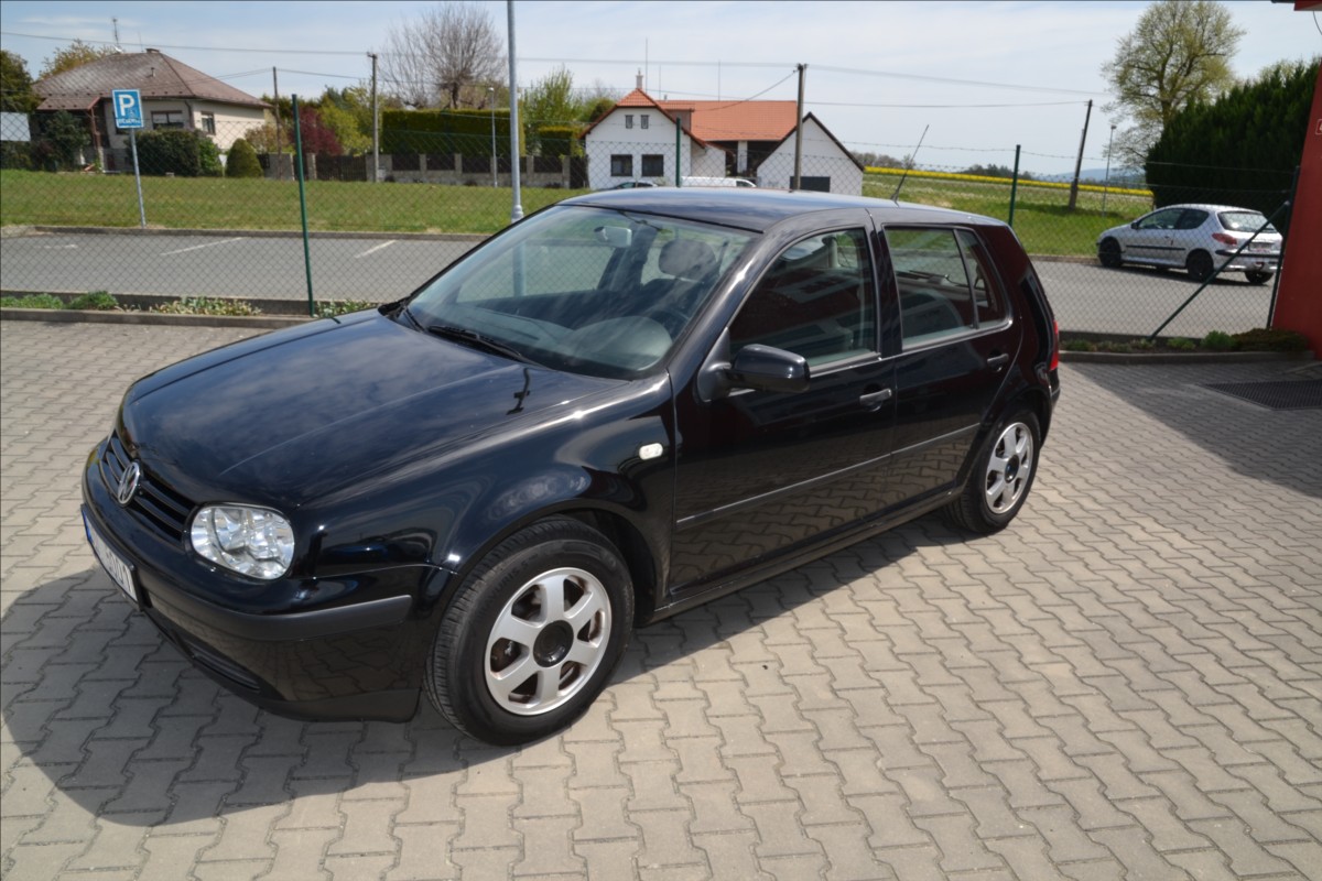 volkswagen-golf-1-4-16v-55-kw-eko-uhrazeno-iv - 2